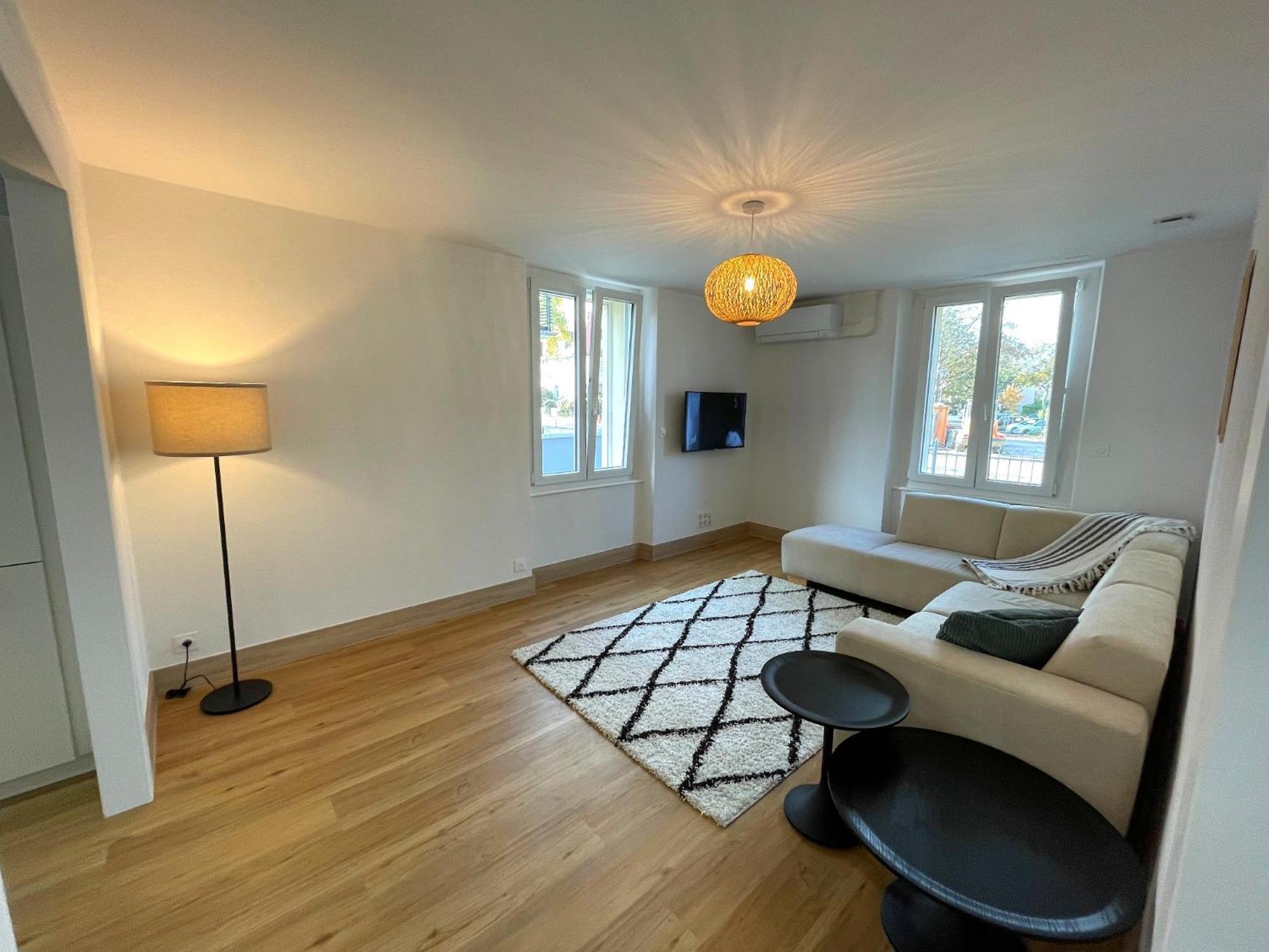 Appartement Moderne Et Spacieux, A 10 Min De La Gare Colmar Ngoại thất bức ảnh
